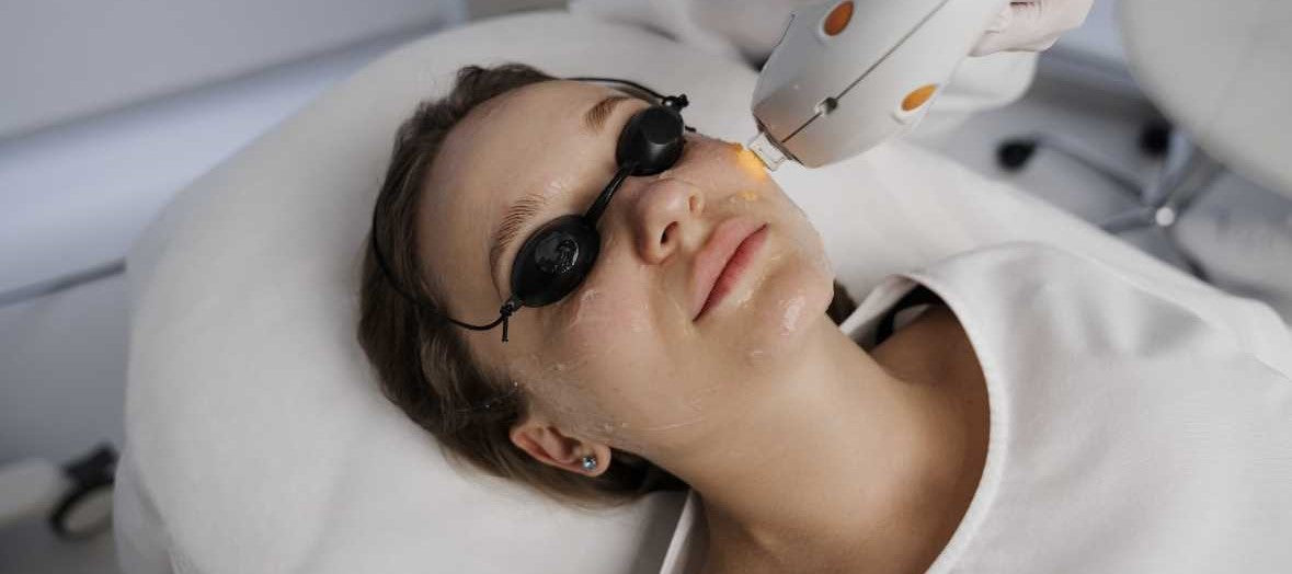 Title: A Skin Therapists Guide: Optimizing Skin Preparation and Post-Treatment Care for Skin Lightening Procedures