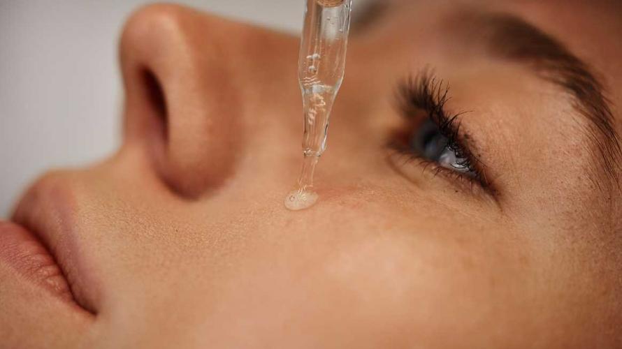 The Multifaceted Benefits of Niacinamide in Skincare