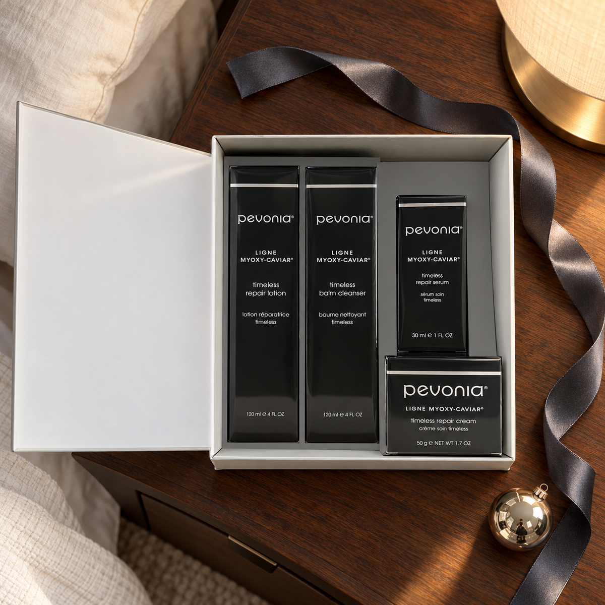 Caviar Luxury De-Ageing Gift Set - open box