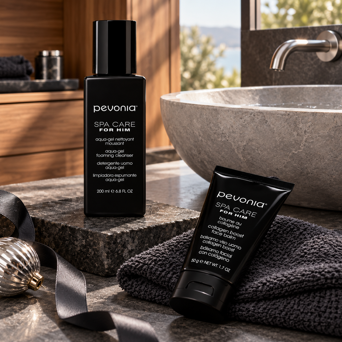 Pevonia Men's Gift Pack - products creative