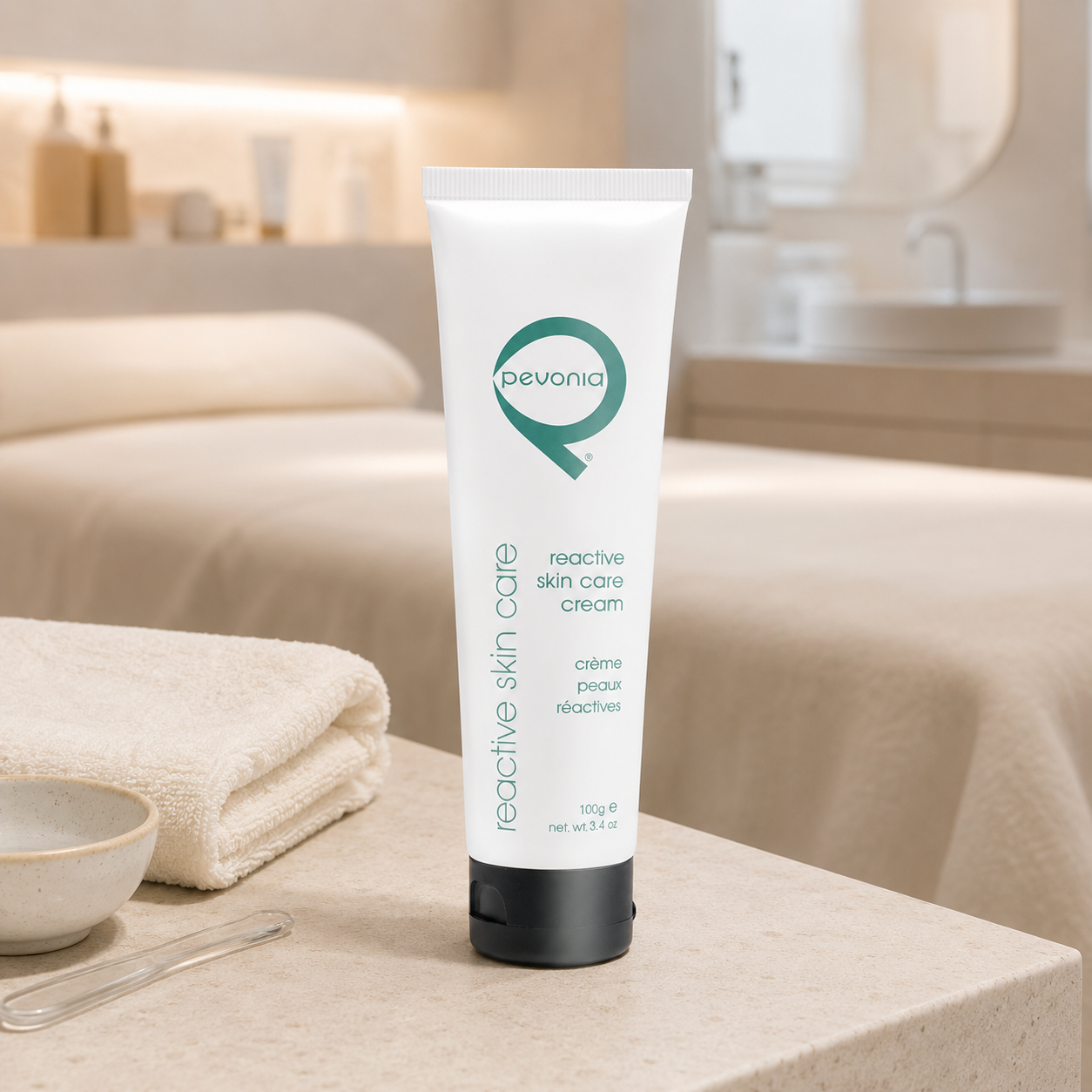 Pevonia Reactive Skin Cream 100ml — soothing cream formulated to calm irritation, strengthen delicate skin, and restore comfort and hydration for sensitive, reactive complexions.