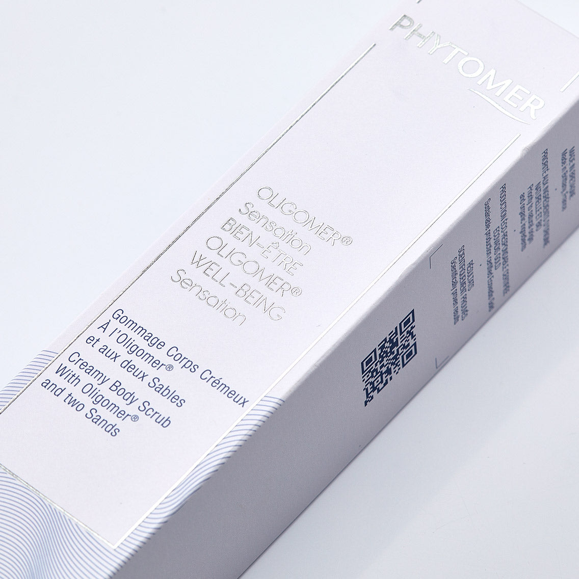 Close-up of a Phytomer oligomer-well-being-sensation-creamy-body-scrub packaging